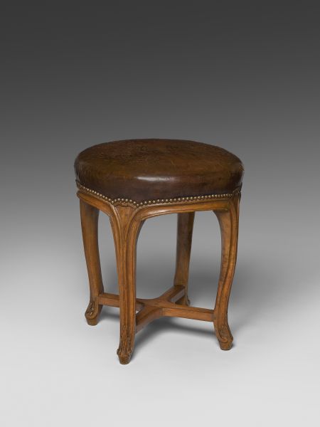 Elégant tabouret Louis XV